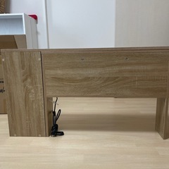 ヘッドボード　伸縮式の画像