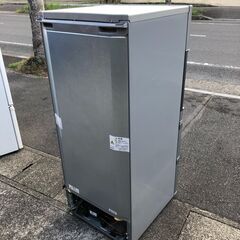 2017年製　AQUA アクア 冷蔵庫(272L・右開き)  AQR-271Fの画像