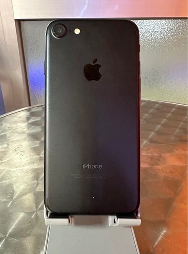 【動作確認済み】iPhone 7 (32GB) ブラック バッテリー新品同様◎ 状態良好！