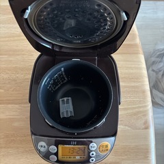炊飯器と電気ケトルセットで差し上げますの画像