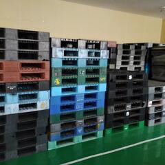 パレット1100✕1100中古品、破格の画像