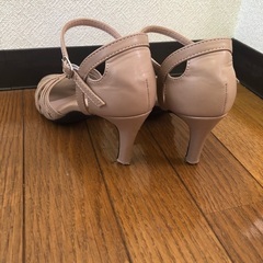 レディース★夏すぐ使用可！アンクルベルト付ベージュサンダルM(23.5～24cm)の画像