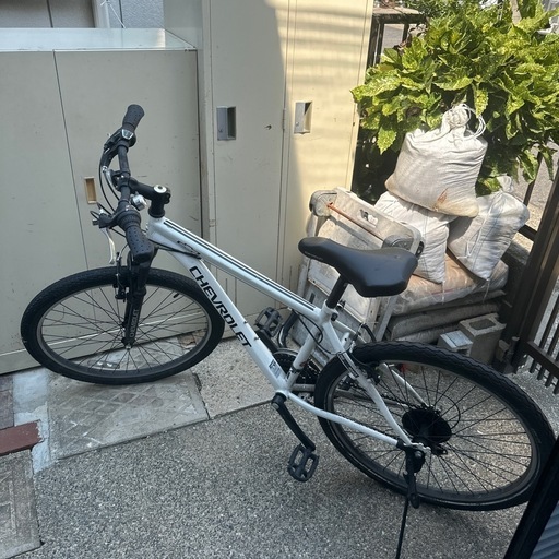 自転車【引き取り限定】　愛知県 自転車 (非凡) 星ヶ丘の自転車の中古あげます・譲ります