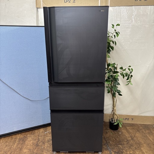 I350 ? ジモティー限定価格！ TOSHIBA 3ドア冷蔵庫（326L 右開き） ⭐ 動作確認済 ⭐ クリーニング済