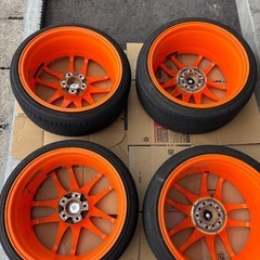 ワークエモーション 極19インチ 19×9.5J+38/19×8.5J+35の画像