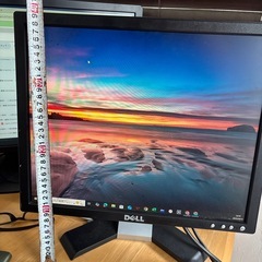 DELL液晶　モニター  REV A01の画像