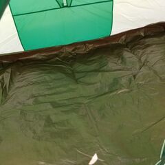 中古テント　緑の画像