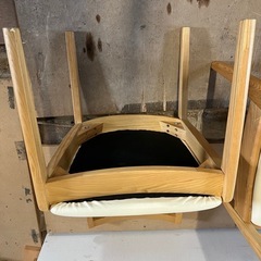 名古屋市お届け無料ダイニングチェア三脚セットの画像