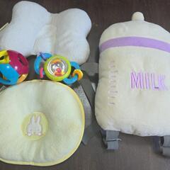 あかちゃん枕　頭ガード　ガラガラの画像
