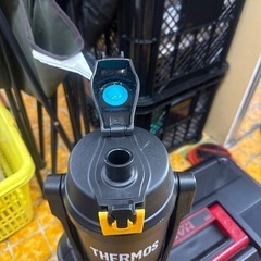値下げ‼️サーモス 2L 水筒の画像