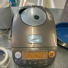 SHARP シャープ　加湿セラミックヒーター　HX-R12E2 ⭐️中古品・美品⭐️ SHARP シャープ 加湿セラミックヒーター HX-R12E2 ⭐️中古品