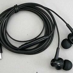 【イヤホン】 ＥＣｃｏｒｅ　Ｅ－２４　中国製　ＵＳＢ　Ｔｙｐｅ－ｃポート　ＤＡＣ内蔵　マイク付コントローラー（音量調整・曲送り・通話開始など）１.２ｍケーブル　新品未使用品　※常温保存可　★新品小売価格より４８.５％割引！の画像