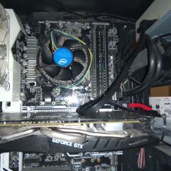 旧型ゲーミングPC（通常使用も可）の画像
