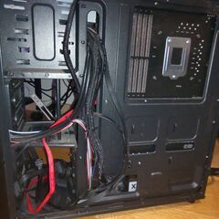 旧型ゲーミングPC（通常使用も可）の画像