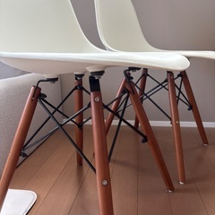 【お譲り先決まりました】ダイニングチェア2脚セットの画像