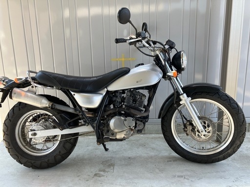 SUZUKI バンバン200