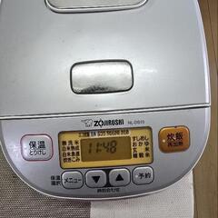 炊飯器の画像