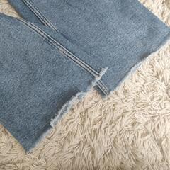 ZARA（ザラ）ストレートデニム　34の画像