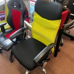【オフィスコム 】腰楽メッシュチェア   イエロー/ブラック 残り7点