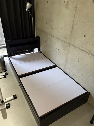 ホテルスタイルベッドフレーム LED照明・引き出し収納付き