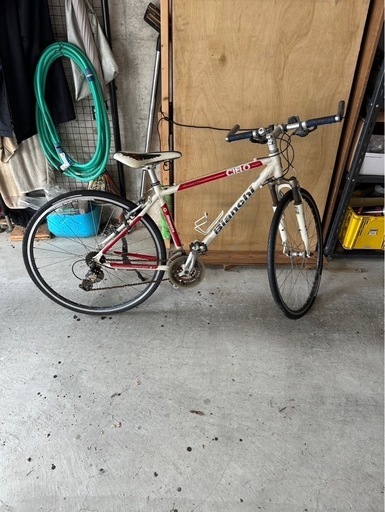 Bianchi 自転車　スポーツ　ロードバイク