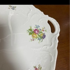 CLASSIC ROSE ROBENTHAL GROUP 花柄取っ手付き陶磁器皿 大皿 ケーキ皿？の画像