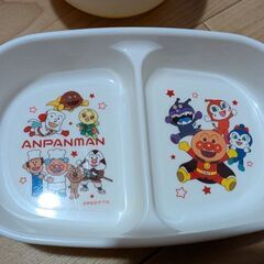 アンパンマン食器セットの画像