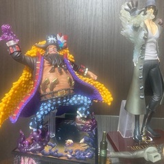 四皇 ワンピースフィギュア ルフィ シャンクス バギー ティーチ　合計10体の画像