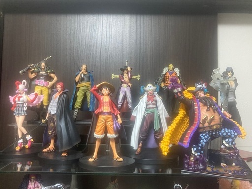四皇 ワンピースフィギュア ルフィ シャンクス バギー ティーチ 合計10体