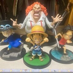 ロジャー シャンクス 白ひげ　おでん ガープ ダダン ルフィ エース他　計13体の画像