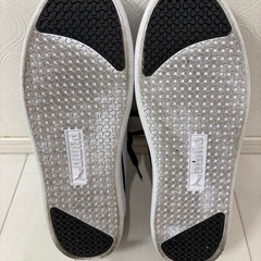 【最終価格】PUMA スニーカー 24.5cmの画像
