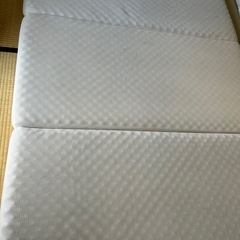 ニトリ　折りたたみ　マットレス　ダブル　セミダブルの画像
