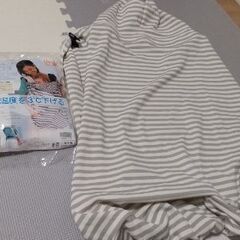 エルゴベビーオムニブリーズ　グレー　ケープ２点の画像