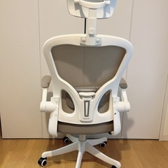 デスクチェア　オフィスチェア（ホワイト）の画像