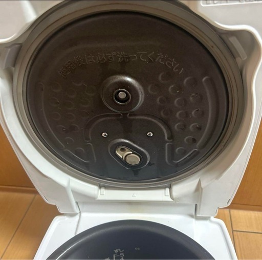 Mitsubishi Electric NJ-KSE-106 炊飯器18年製 (明揚商事資源