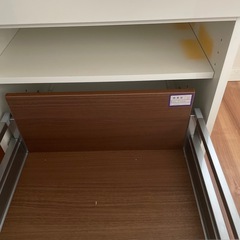 キッチンキッチン収納棚　
レンジボード収納食器棚の画像