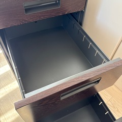 LOWYA デスクワゴン
 の画像