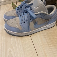 NIKE エアジョーダンの画像