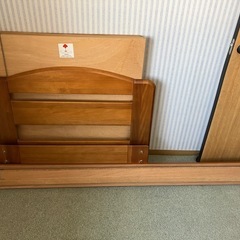 木製ベッド(マットレス無し)の画像