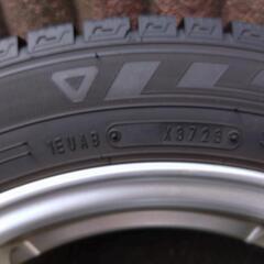 175/60R16スタッドレスアルミセットの画像