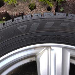 175/60R16スタッドレスアルミセットの画像