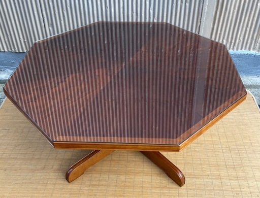 【最終お値下げ】八角形ガラスゴールドセンターテーブル 61-iBbTbyrL._UF350,350_QL80_.jpg