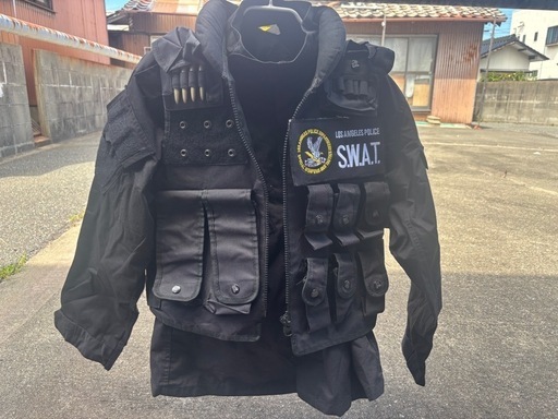 SWATモデル　タクティカルベスト&キャップセット