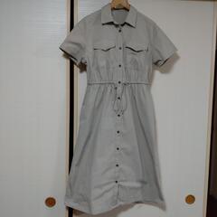 GU ワークシャツワンピース 　Ｌサイズ　ベージュ　シャツワンピースの画像