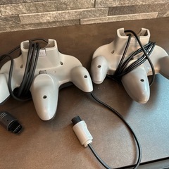 ニンテンドー64 コントローラー２点の画像