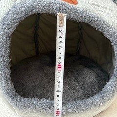 【ペット用品】猫用ベッド　キャットハウス　ドーム型の画像