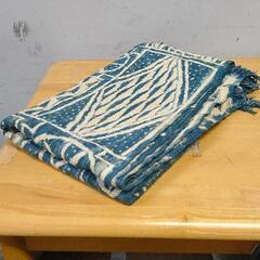 0803-100 ラグ バミレケ族藍染め布 倉庫保管スタッフにお声がけ下さい