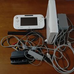 Wii 本体1式 任天堂 WiiU 本体一式 32GB ファミリープレミアムセット (ky