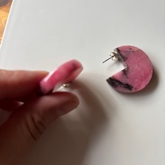 パワーストーンピアス　ピンクの画像