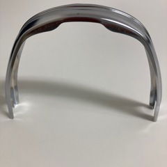 ホンダカブ　純正レッグシールドカバーバンドの画像